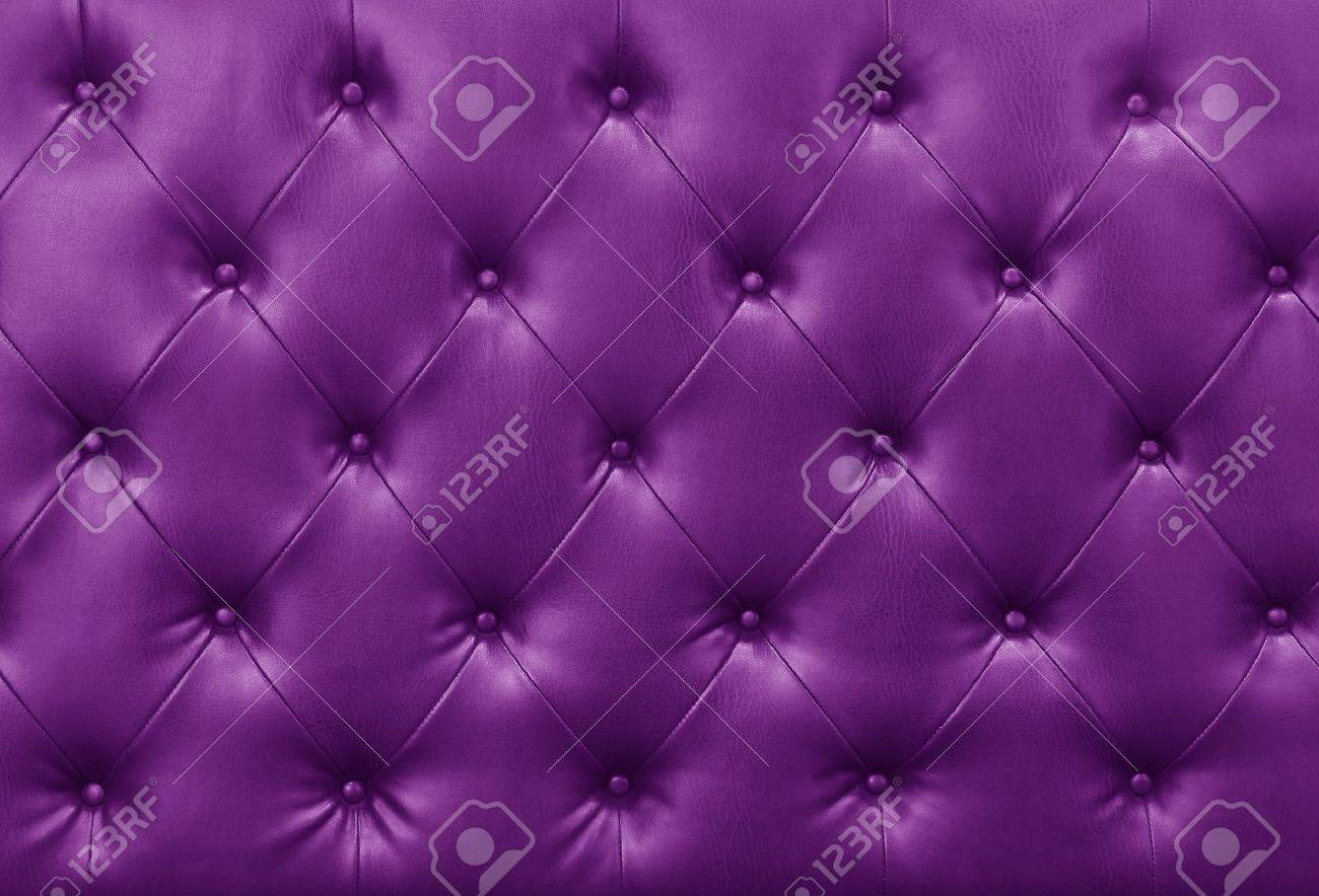 Lila sofa leder hintergrund lizenzfreie fotos, bilder und stock ... Lila sofa
