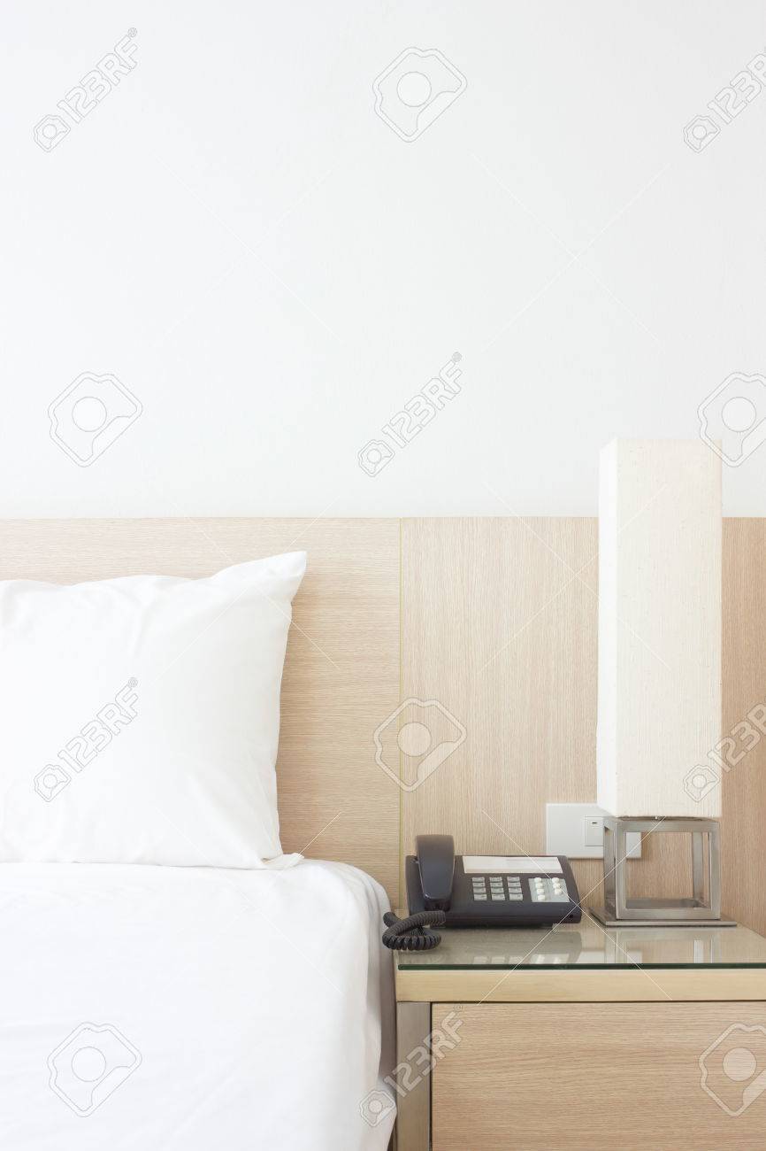 Testiere letto hotel : testiere letto albergo. testata letto per ...