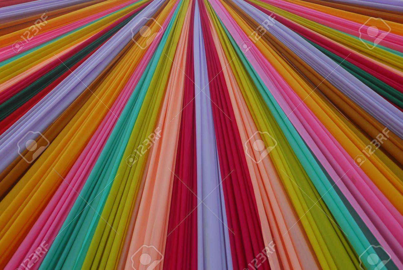 Meditationsretreats bunte designer gardinen in multi farben ...