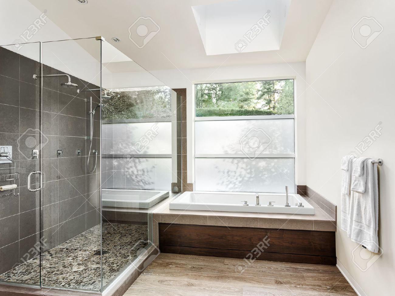 Vasca da bagno angolare design : vasca da bagno ad angolo con ...