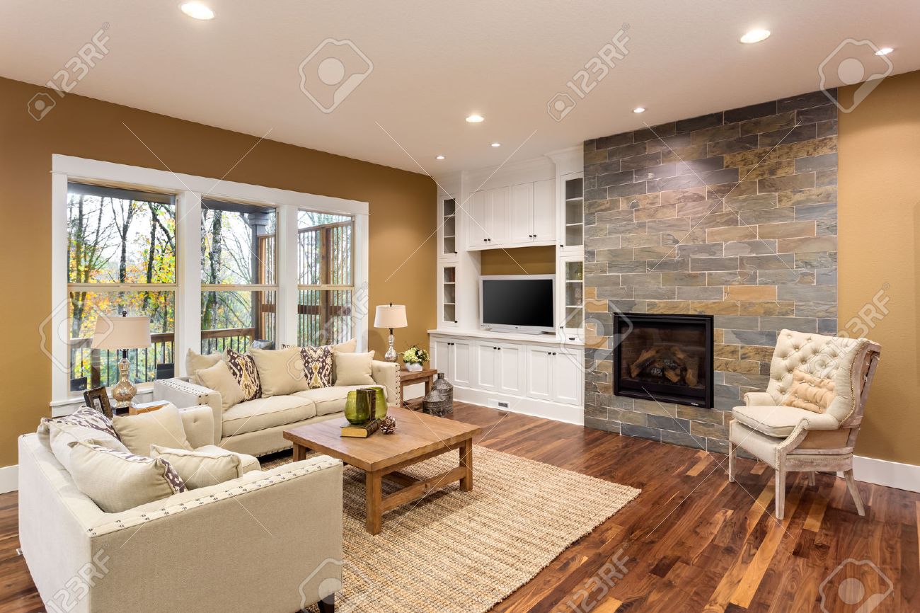 Idee pittura soggiorno: mobili soggiorno alta moda e arredamento ... Case moderne con parquet
