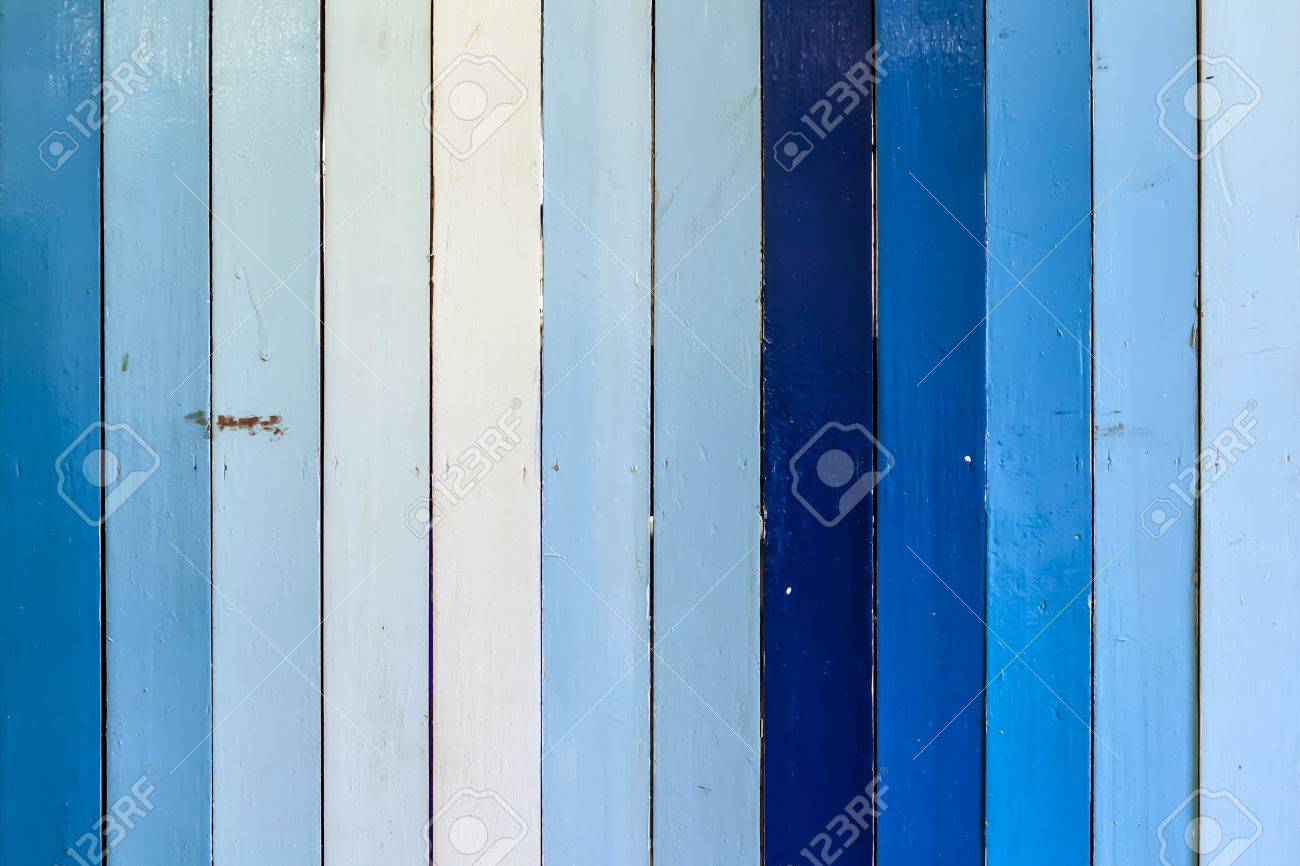 Blu e bianco a strisce parete in legno texture di sfondo ...