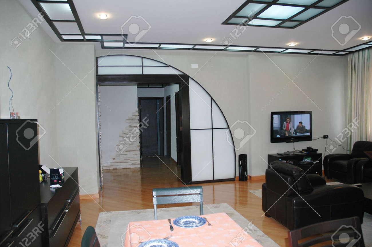Interni moderni appartamenti: appartamento in stile moderno e ...