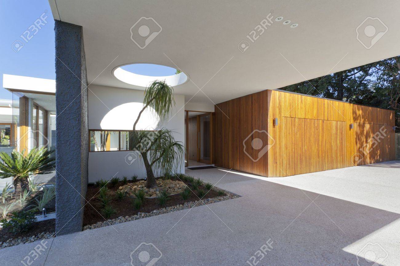 Modern ustralian House Front nd ntrance Stock Photo, Picture ... Modern ustralian House Front nd ntrance Stock Photo, Picture ... - ^