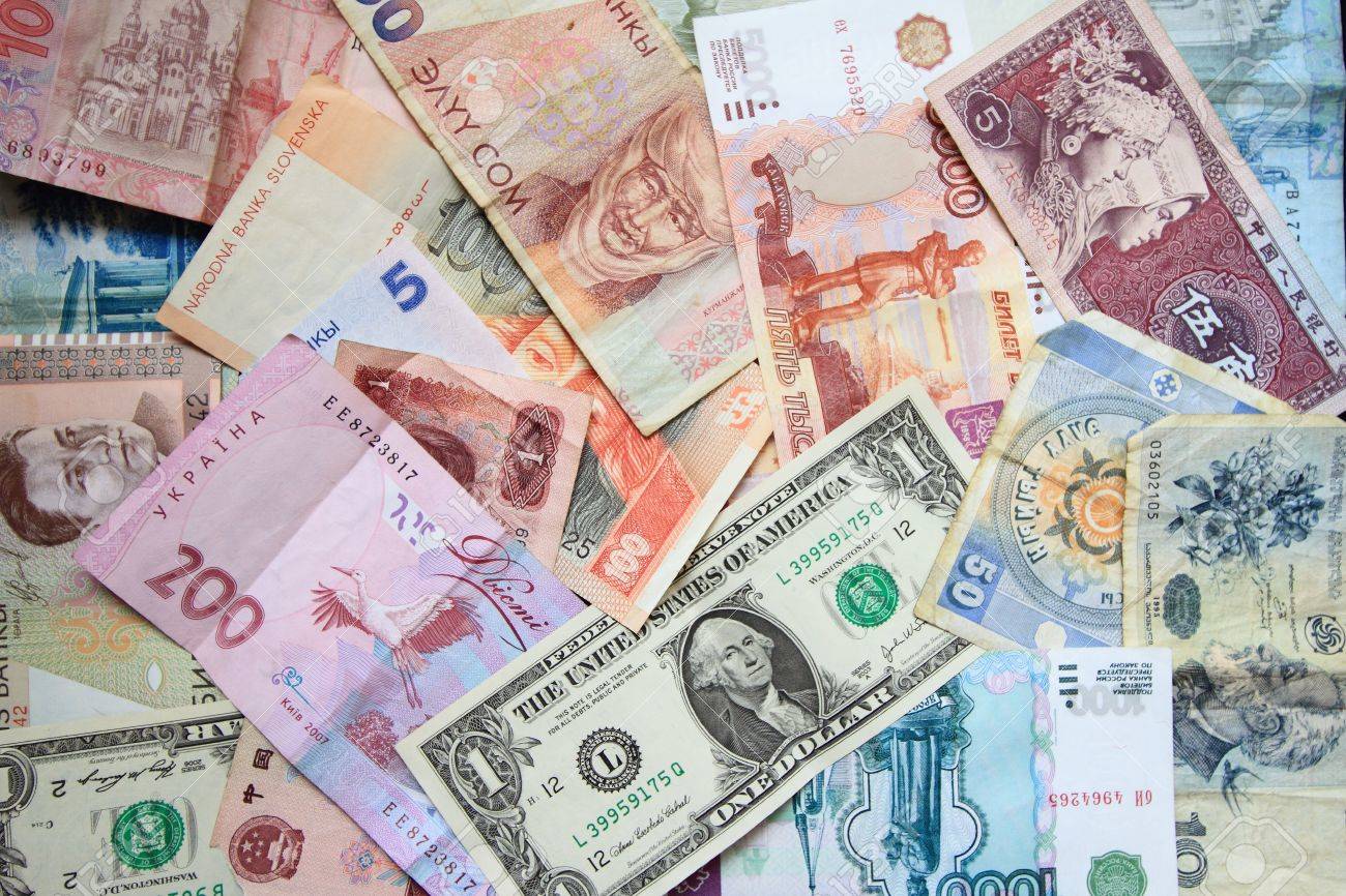 http://previews.123rf.com/images/fdanka/fdanka1110/fdanka111000008/10815090-many-banknotes-of-different-countries-the-background-of-the-bank-notes-currency-in-different-countri-Stock-Photo.jpg