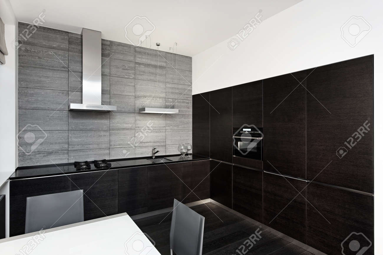 Moderne minimalistische stijl keuken interieur in zwart wit tinten ...