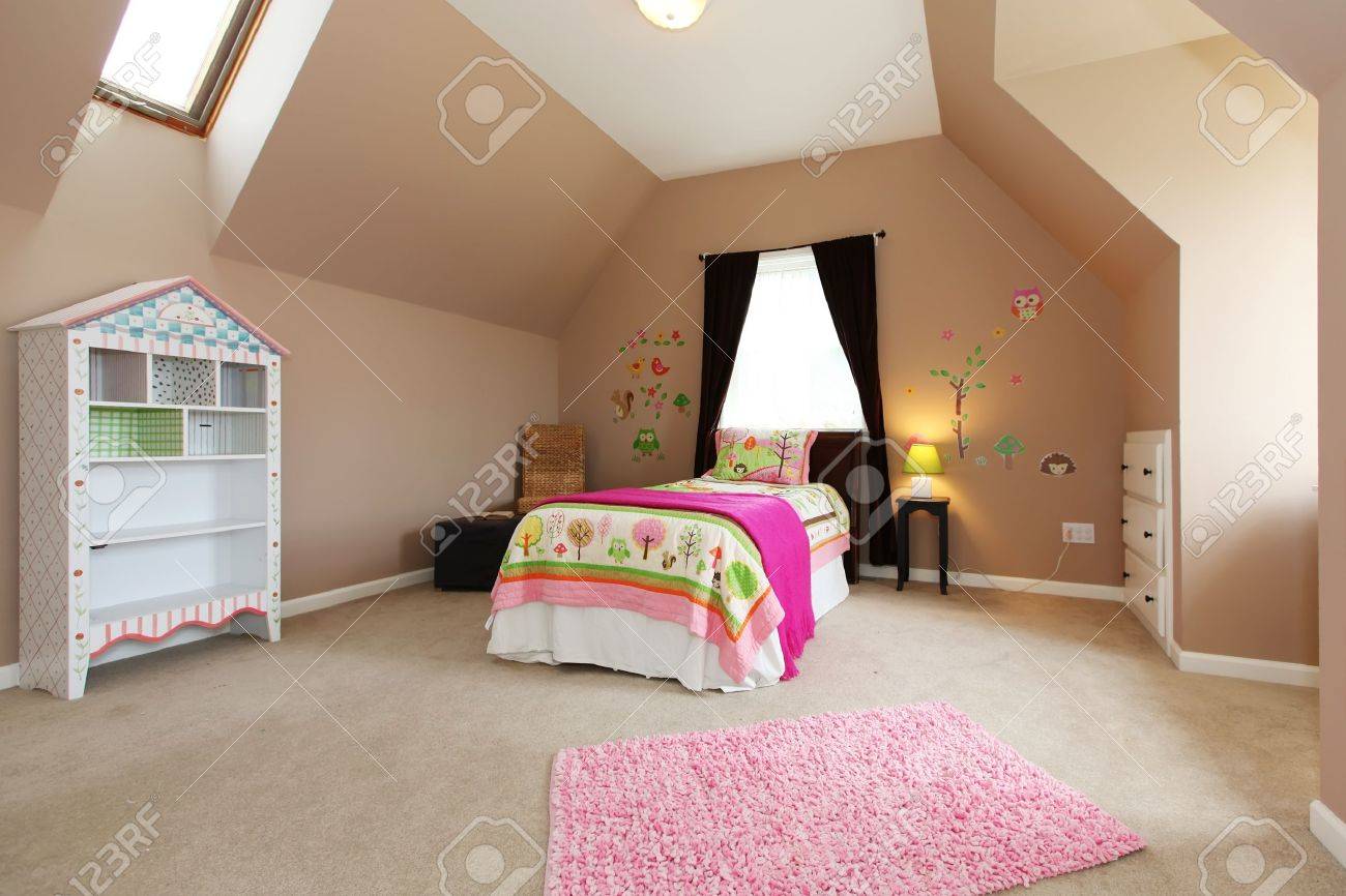 Camera da letto rosa e grigia: arredare la camera da letto in ...