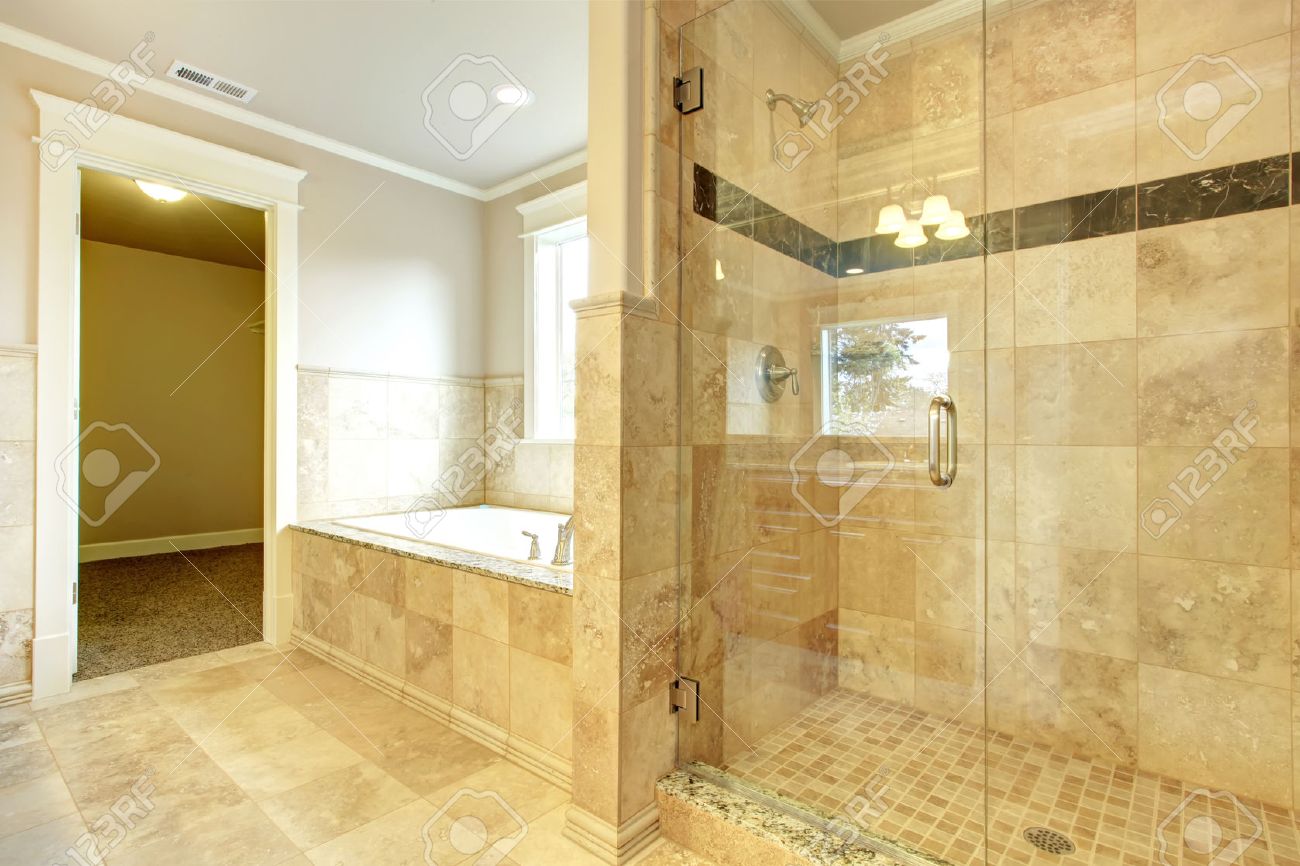 Bagni con doccia a pavimento: bagno con doccia a pavimento triseb ...