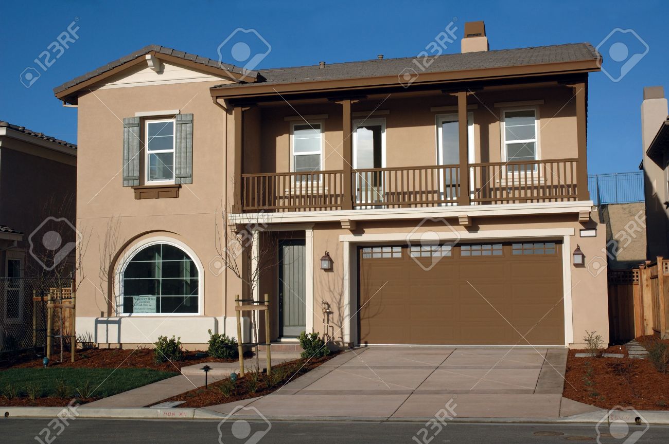 Modern House In New Development In Northern alifornia Stock ... Modern House In New Development In Northern alifornia Stock ... - ^