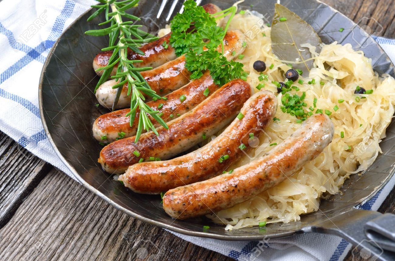 Kptallat a kvetkezre: „Wurst mit Sauerkraut”