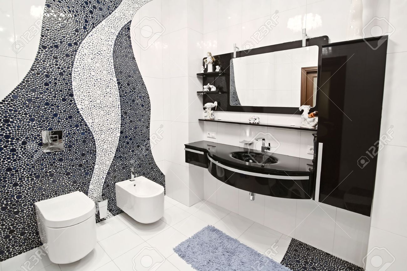 Badrummet i svart och vitt stil och en vacker mosaik royalty fria ...