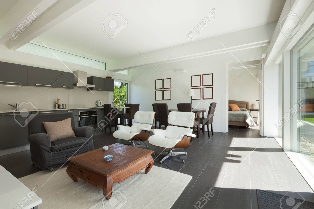 House, een modern interieur, mooie woonkamer ingericht royalty ...