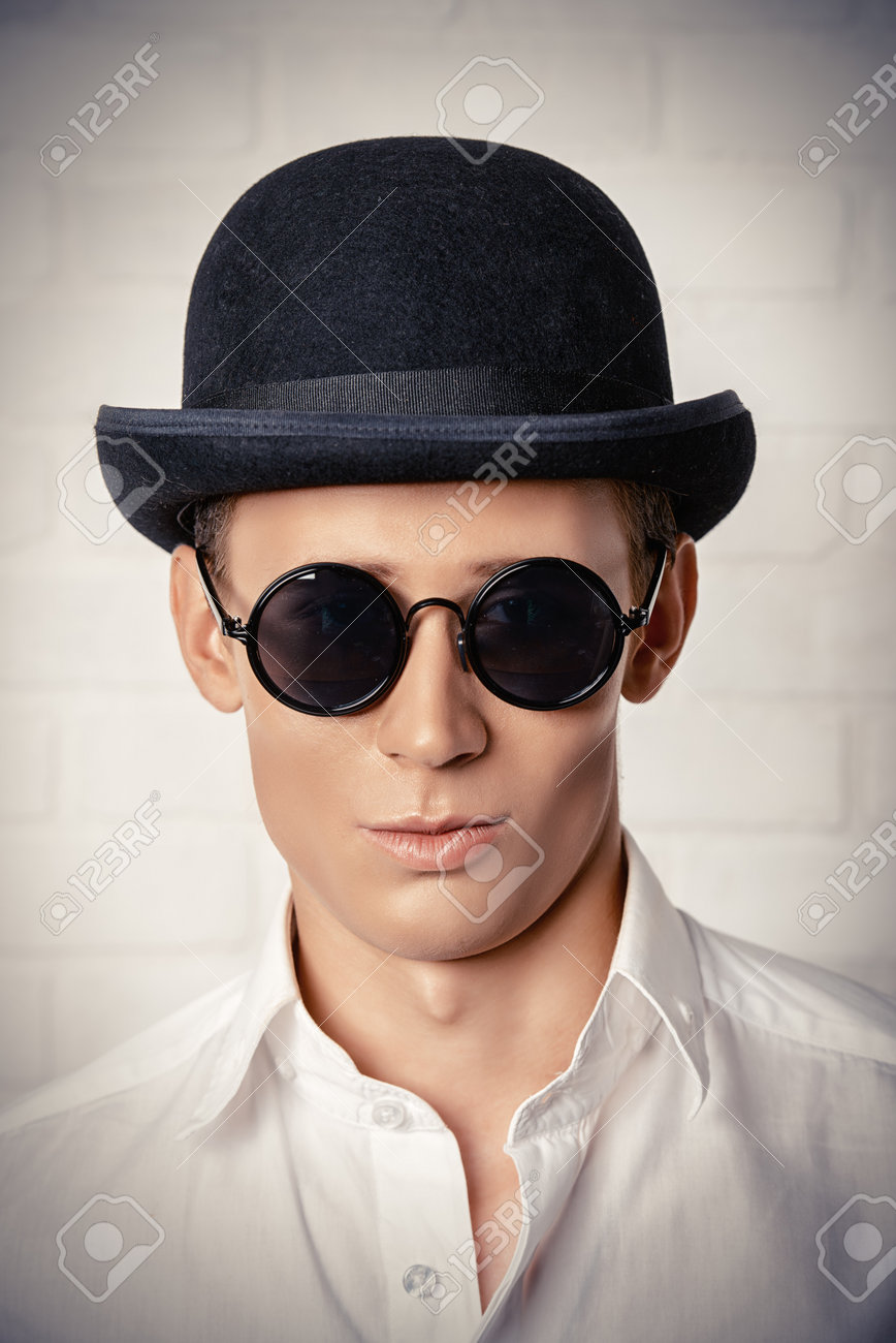 Is The Bowler Hat Making A Comeback? The Read The Journal 11 Is The Bowler Hat Making A Comeback? The Read The Journal 83