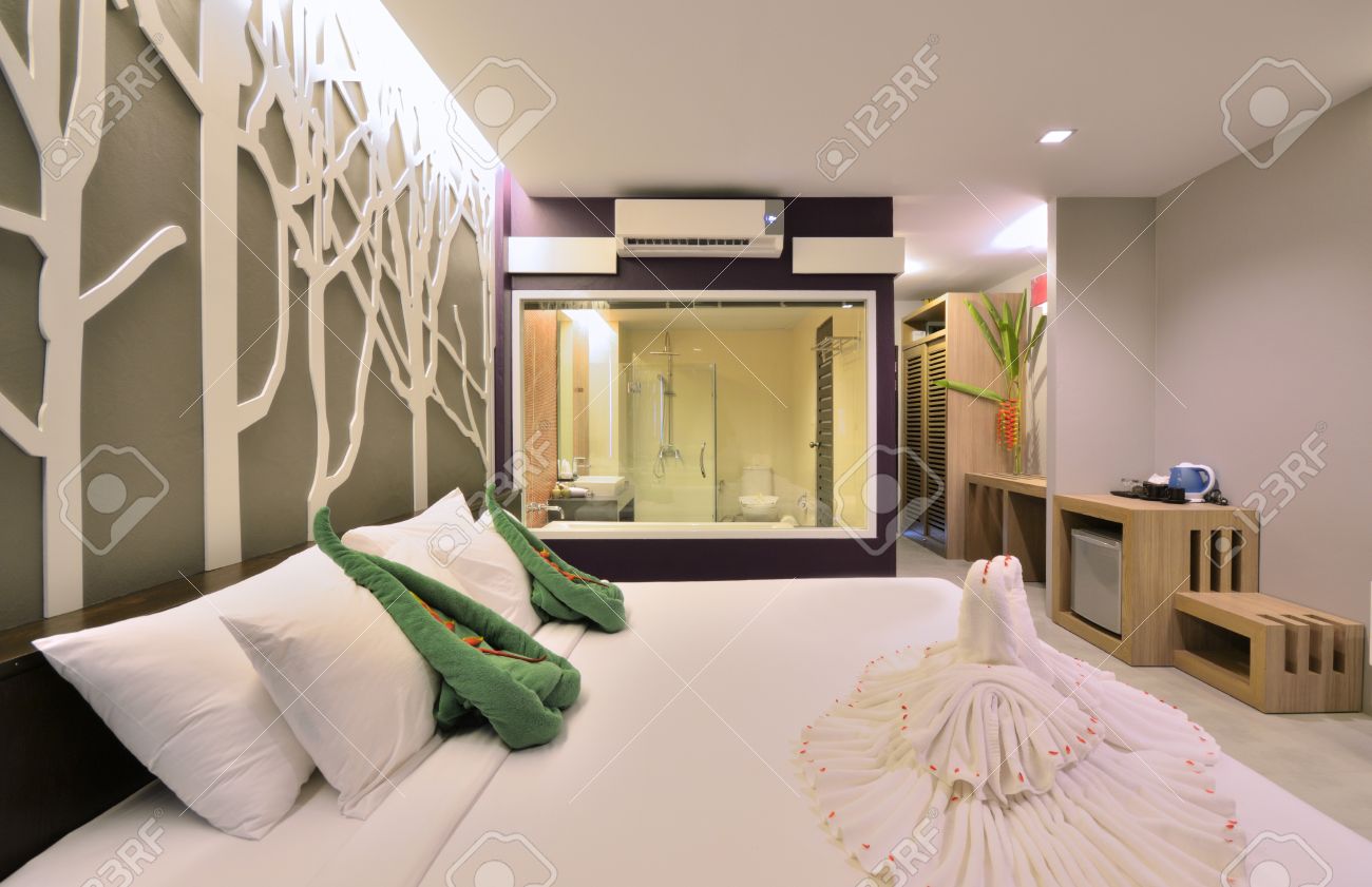 Illuminazione per camere da letto moderne: lampadario moderno ...