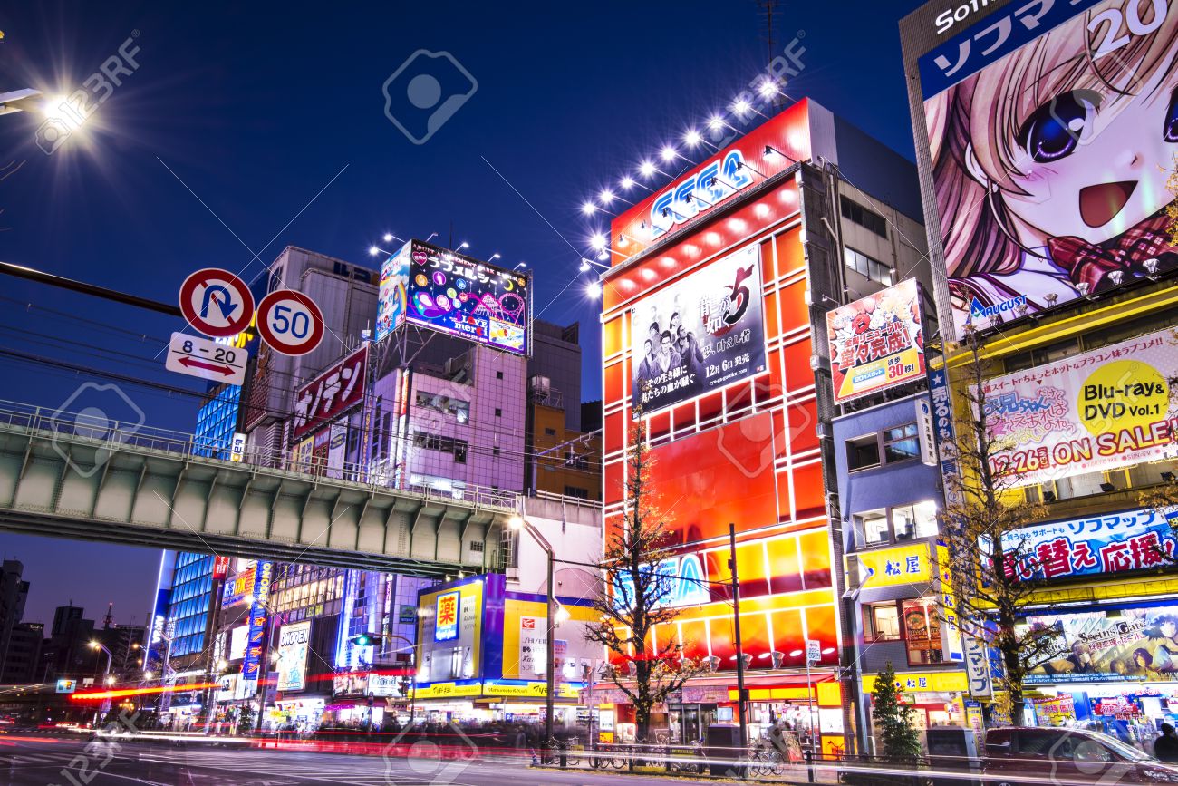 24995795-TOKYO-JANUARY-2-Akihabara-district-January-2-2013-in-Tokyo-JP-The-district-is-a-major-shopping-area--Stock-Photo.jpg