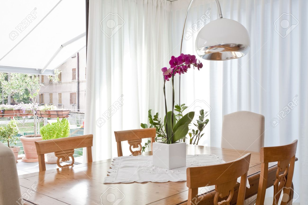 Sala da pranzo moderna foto: sala da pranzo moderna elegante foto ...