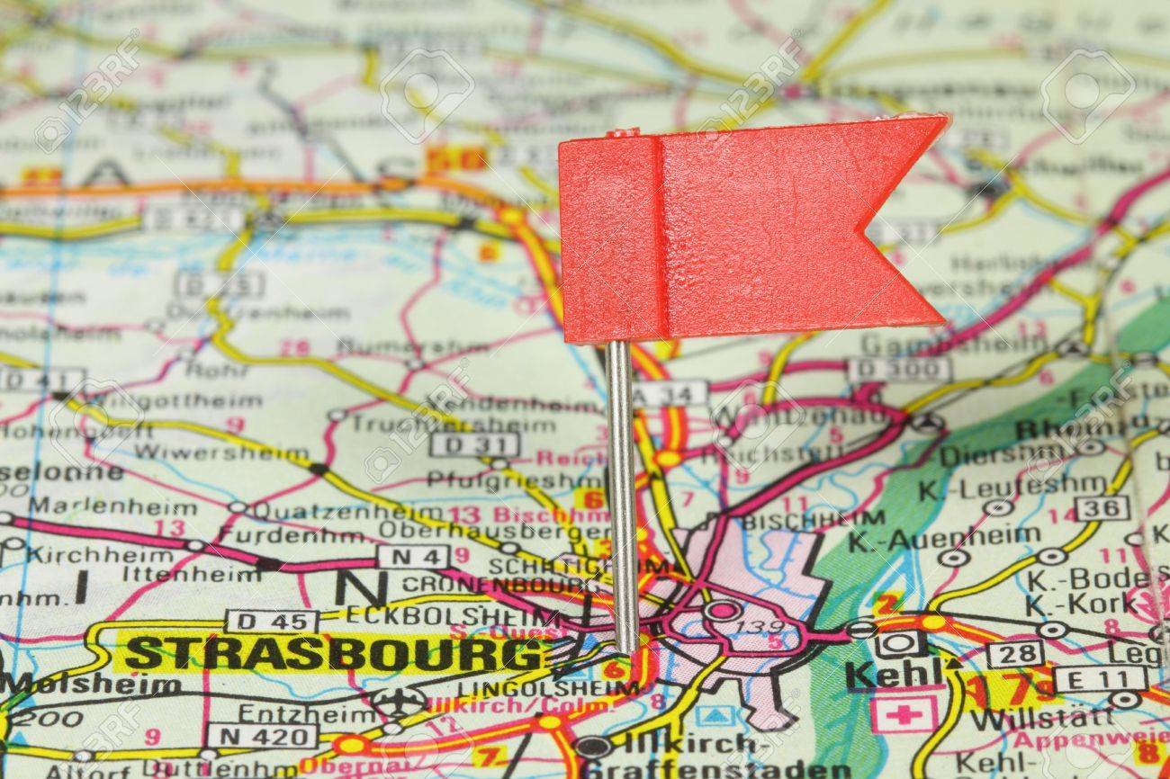 6348206-Estrasburgo-famosa-ciudad-en-Fra