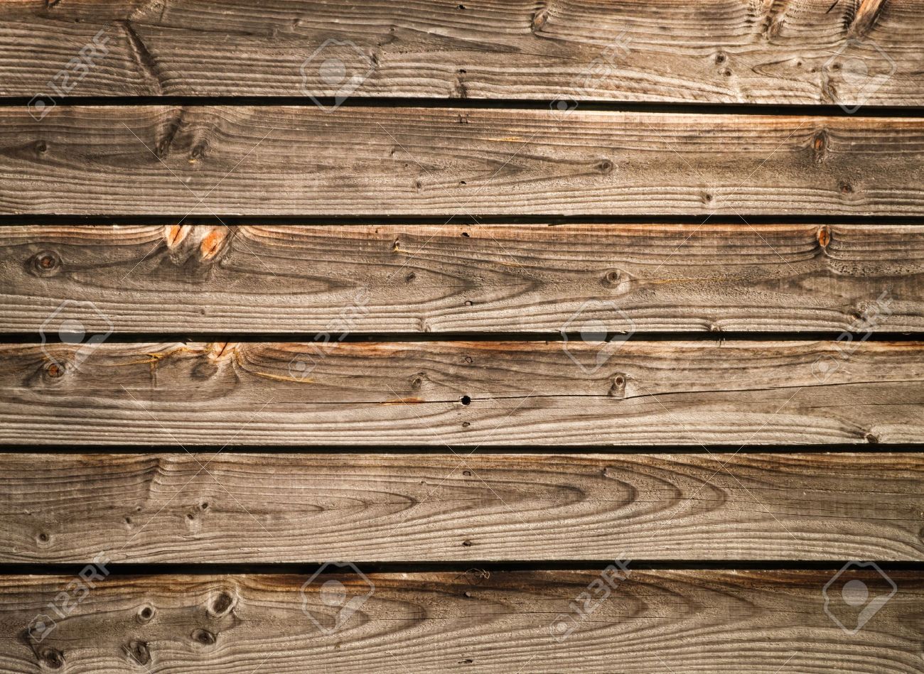 Rustikale holzwand wohnzimmer: wandverkleidung holz m. theke mit ... Wanddeko holz design