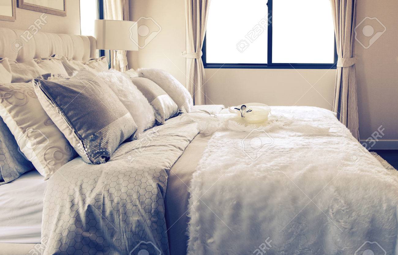 Vintage Foto Von Stilvollen Schlafzimmer Interieur Mit Weien Und Vintage Foto Von Stilvollen Schlafzimmer Interieur Mit Weien Und