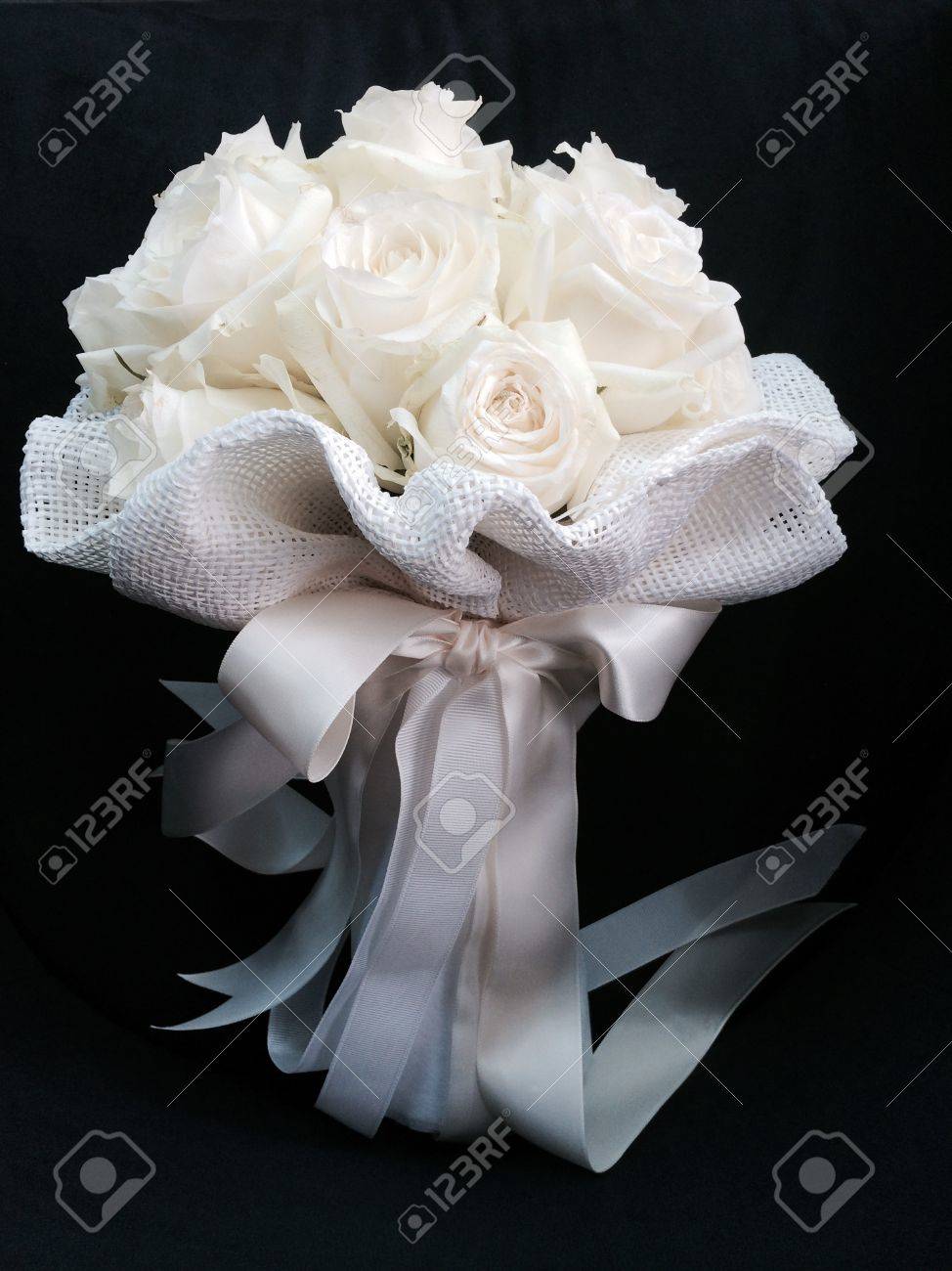 Black And White Rose Bouquet Black And White Rose Bouquet
