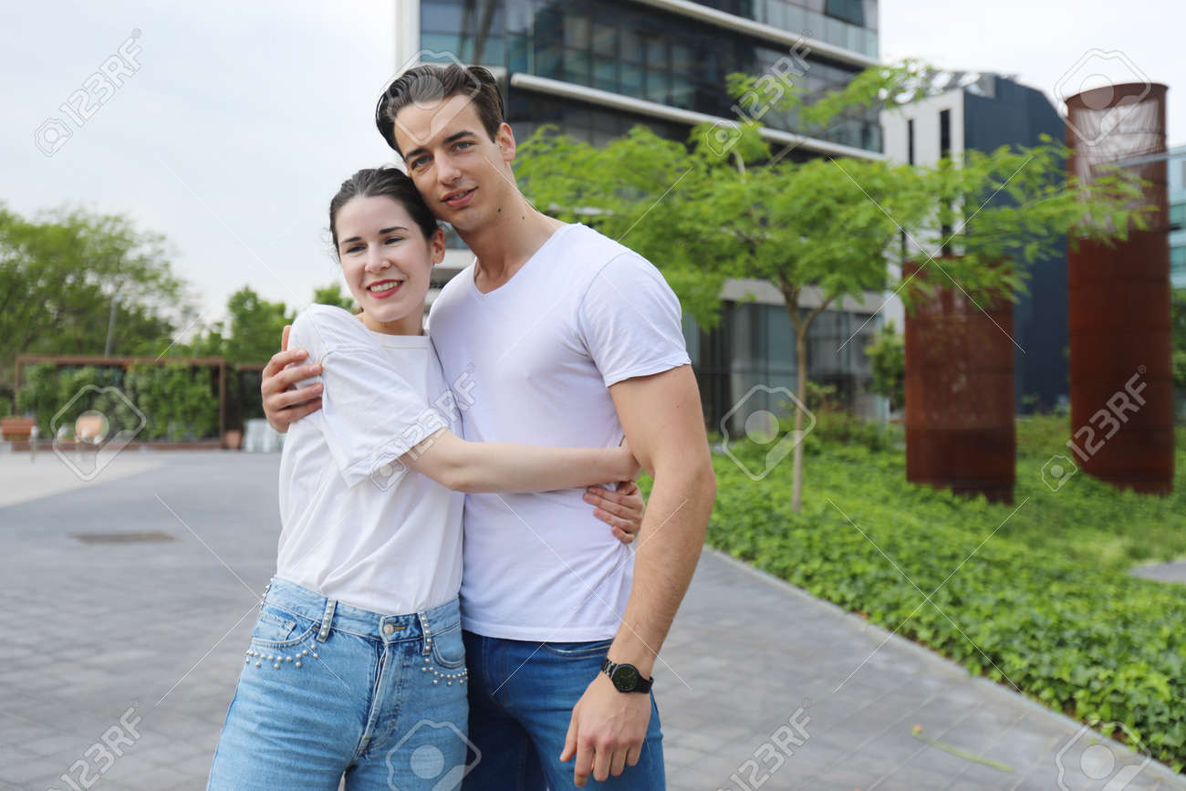 couple jeans shirt