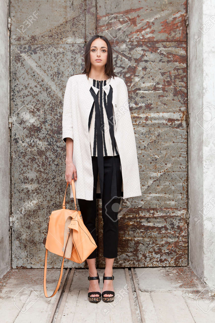 Italy Friuli Venezia Giulia Udine 16 November 2015 January Woman Fashion Italian Campaign For A Line Of Made In Italy Knitwear Clothes Royalty Free Fotografie A Reklamni Fotografie Image 67637685