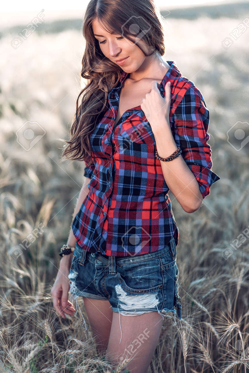 camisa y pantalon corto mujer