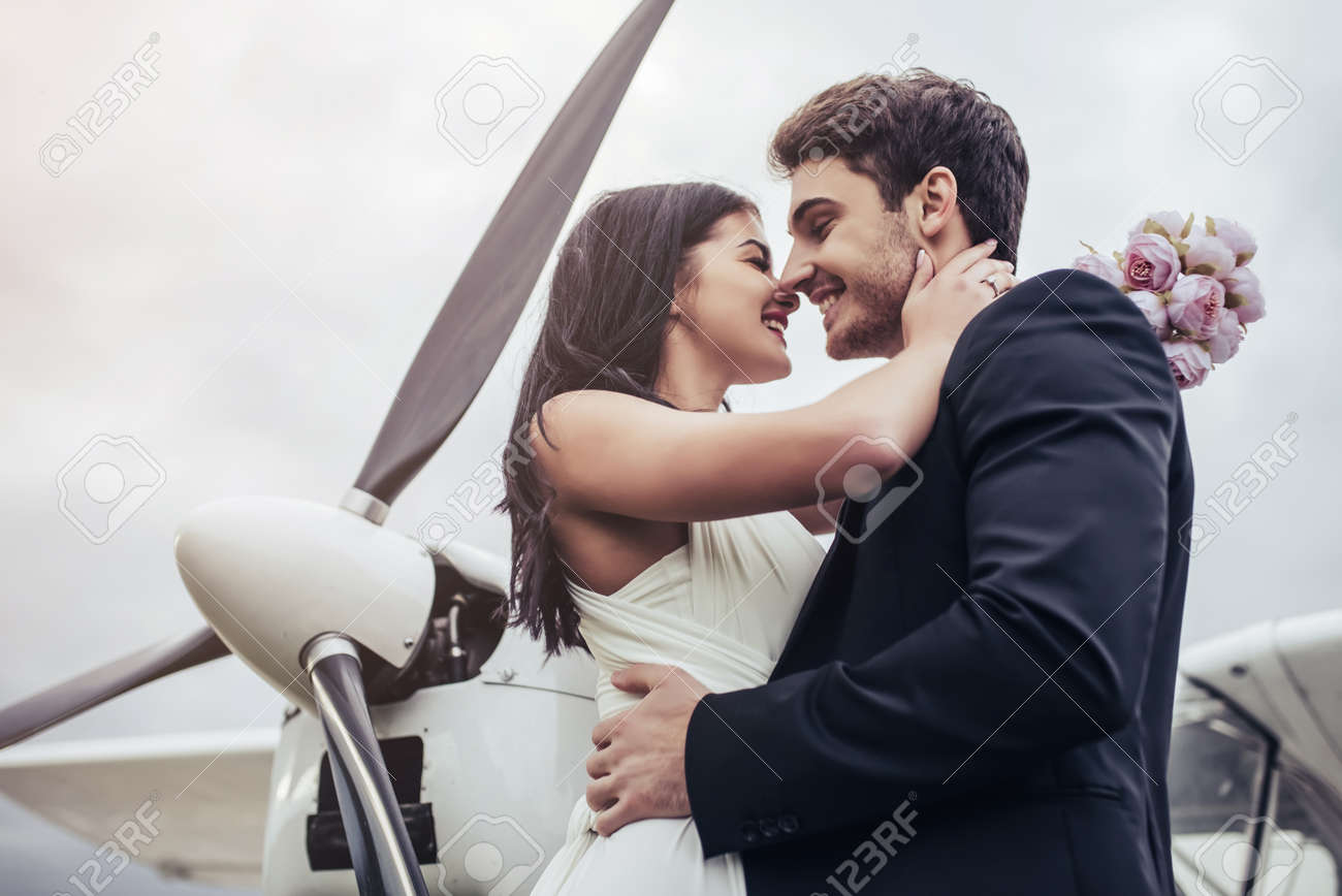 Juste mariée et prête à baiser Juste mariée et prête à baiser