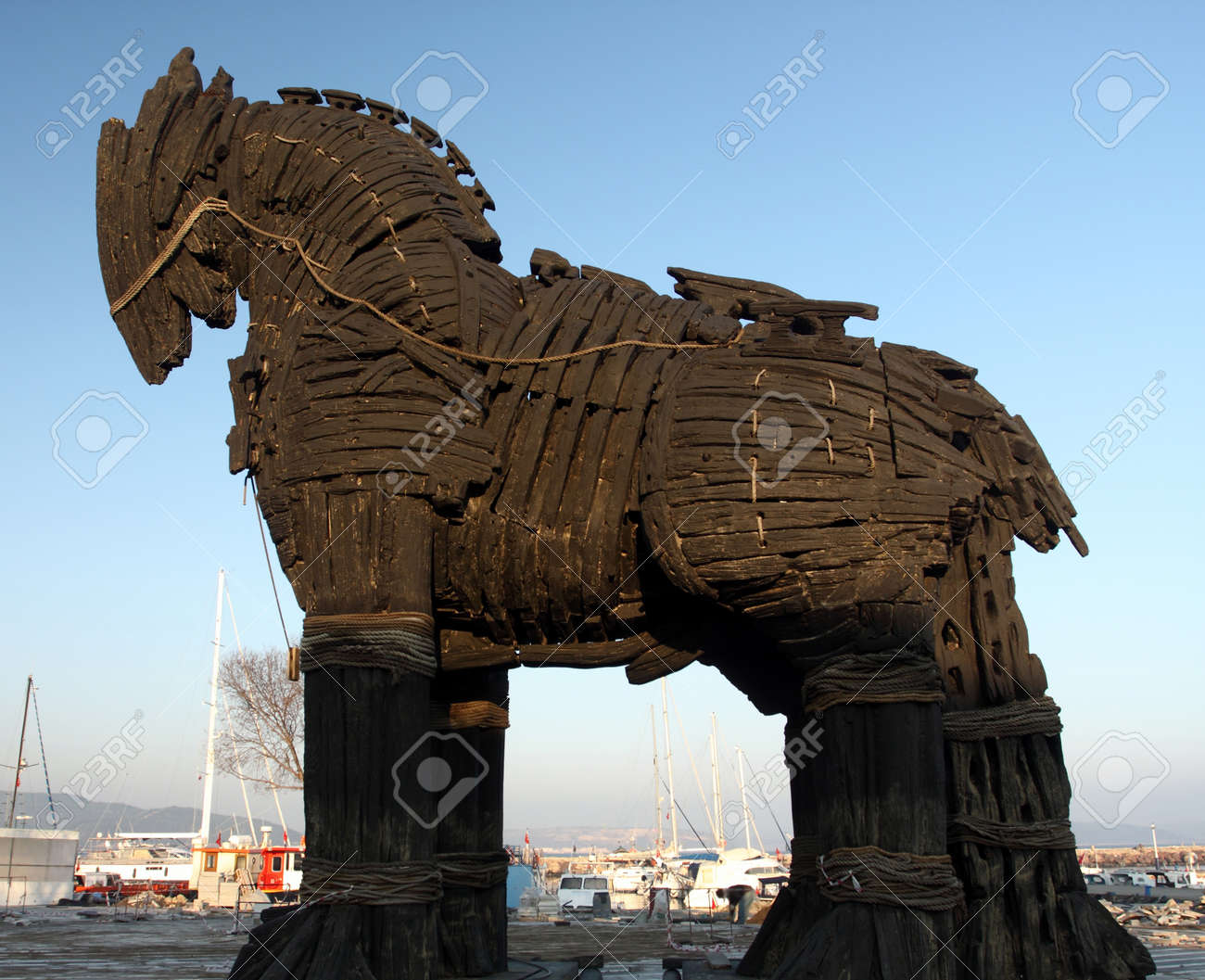 Canakkale Turquia 2019 Estátua Cavalo Tróia Canakkale Uma Manhã Verão —  Fotografia de Stock Editorial © Cavan #412911062