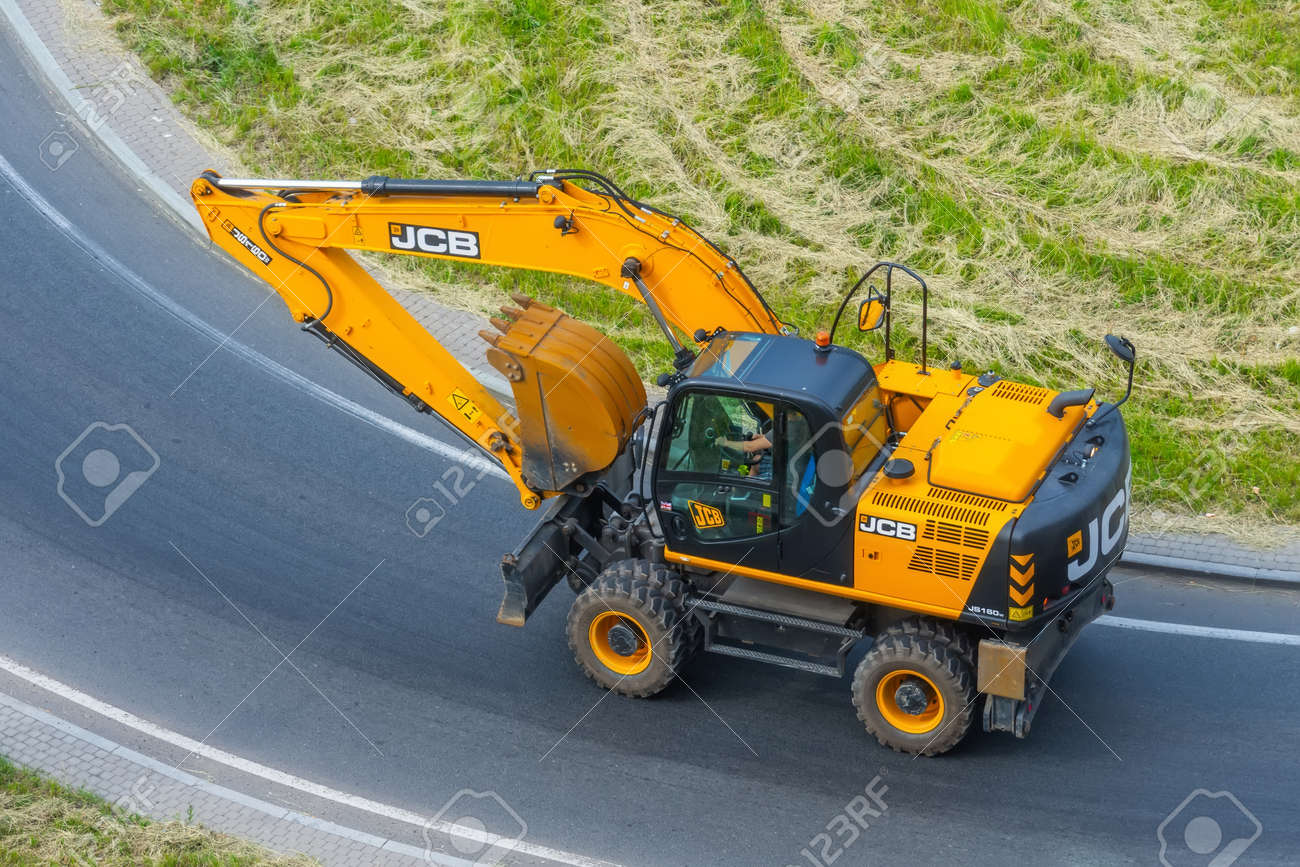 jcb ride on excavator