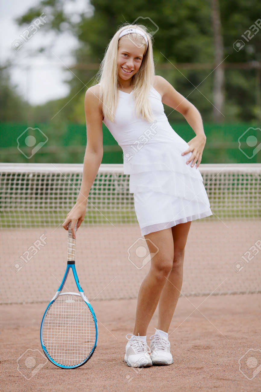 謎の美少女テニス プレーヤーの写真 の写真素材 画像素材 Image 謎の美少女テニス プレーヤーの写真 の写真素材 画像素材 Image