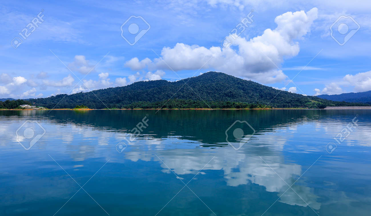 A Beautiful Scene At Kenyir Lake Terengganu Malaysia Kenyir Lake Also Known As Tasik Kenyir It Is The Largest Man Made Lake In South East Asia With An Area Of 260 000 Hectares Stock
