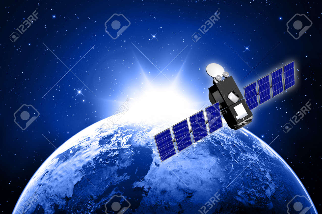 青い地球と宇宙の衛星 の写真素材 画像素材 Image