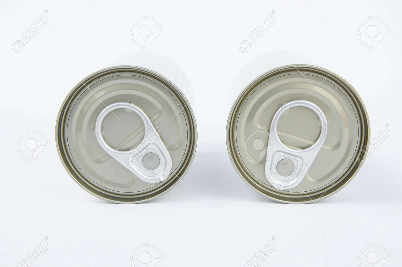 Pop Top Deckel Dosen Auf Weissem Hintergrund Verpackungsdosen Zinn Kann Leicht Offene Enden Fur Getranke Und Lebensmittel Verpackung Blechbehalter Chemikalien Lizenzfreie Fotos Bilder Und Stock Fotografie Image 78539757