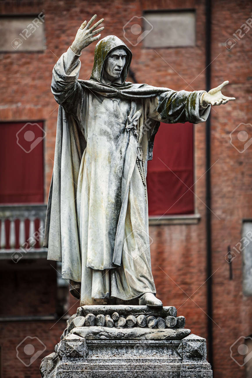 イタリアのフェラーラ エミリア ロマーニャのジローラモ サヴォナローラの像 の写真素材 画像素材 Image イタリアのフェラーラ エミリア ロマーニャのジローラモ サヴォナローラの像 の写真素材 画像素材 Image