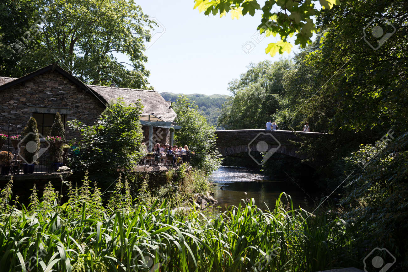 完了しました 湖水地方 英語 9985 湖水地方 英語で