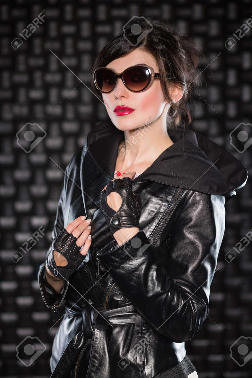 Bilder von hübschen schwarzen Frauen
