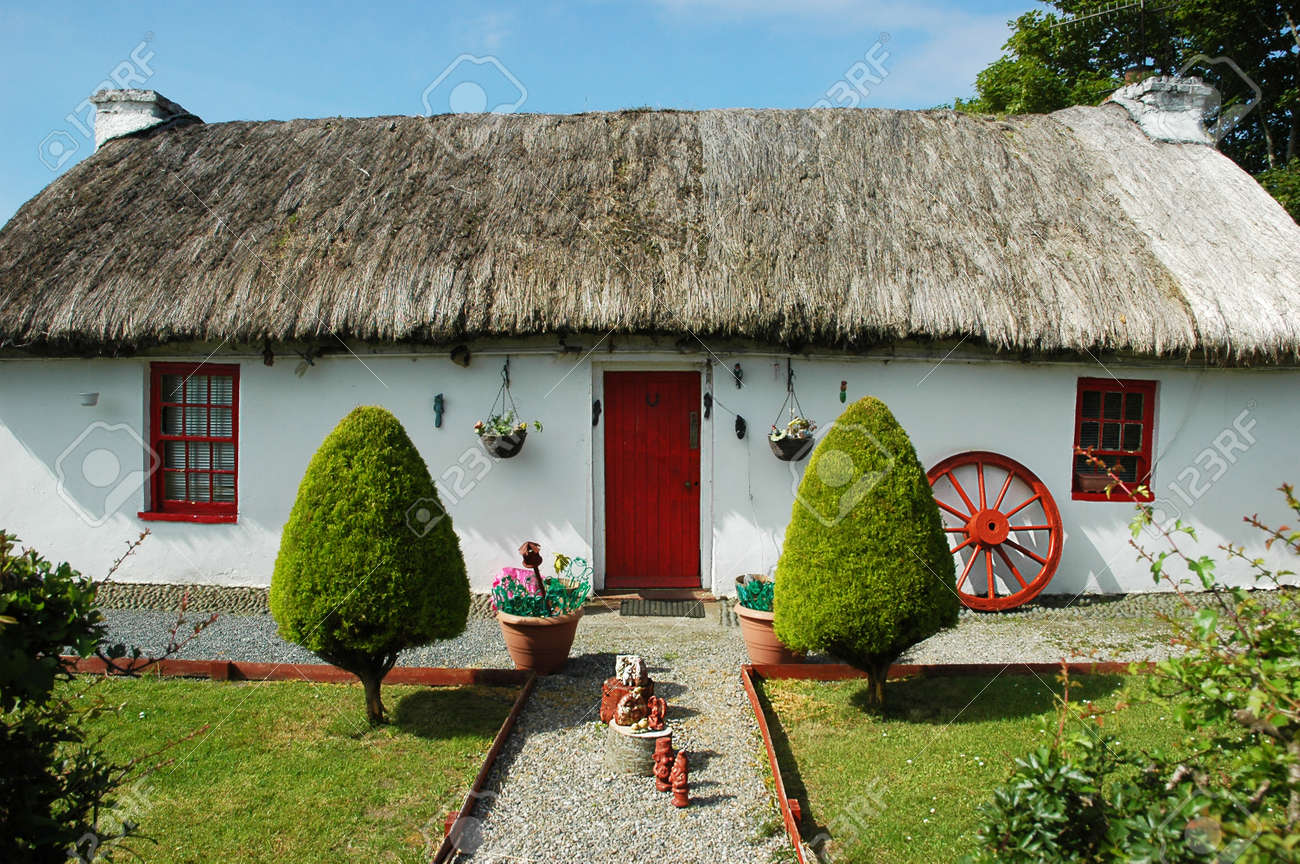Thatched House Images & Stock Pictures. Royalty Free Thatched ... Thatched House Images & Stock Pictures. Royalty Free Thatched ...