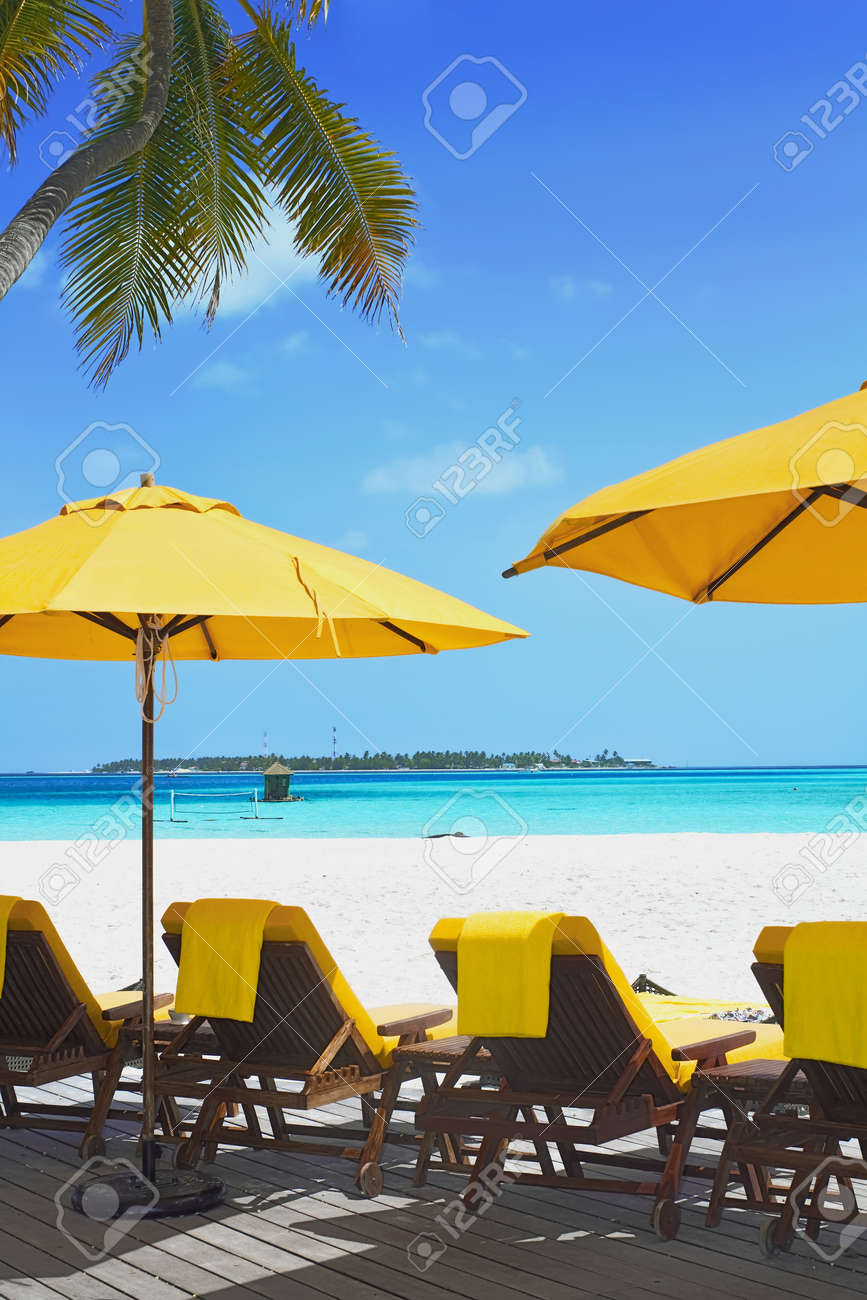 beach sleeping chair