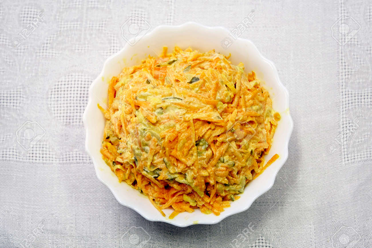 Carrot salad with garlic Carrot salad with garlic