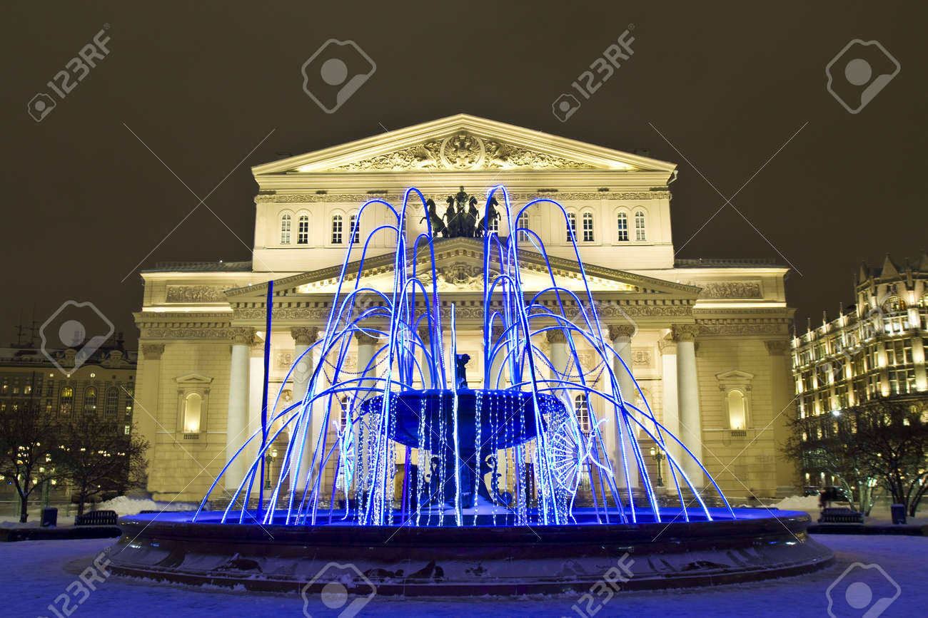 Moscow, Russia - December 21, 2011: Big (Bolshoy) Opera And Balet Theatre  And Electric Winter Fountain On Theatre Square. Stock Photo, Picture and  Royalty Free Image. Image 12591942., image size:1300x867