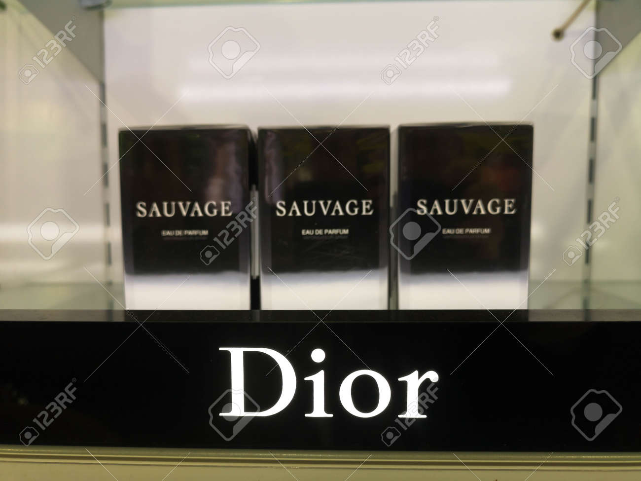 dior sauvage shop