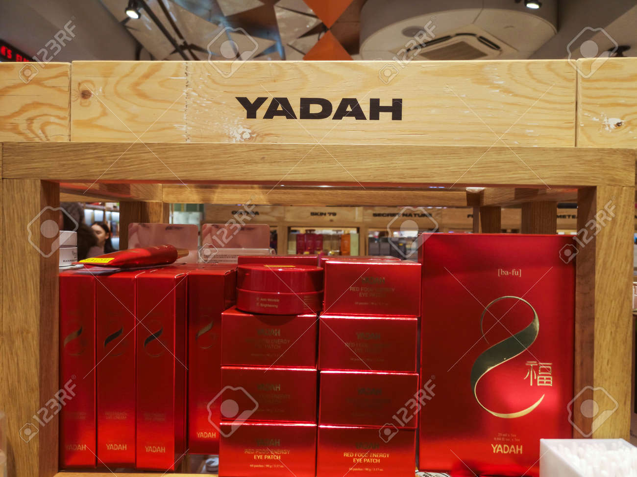 pore refining foam cleanser