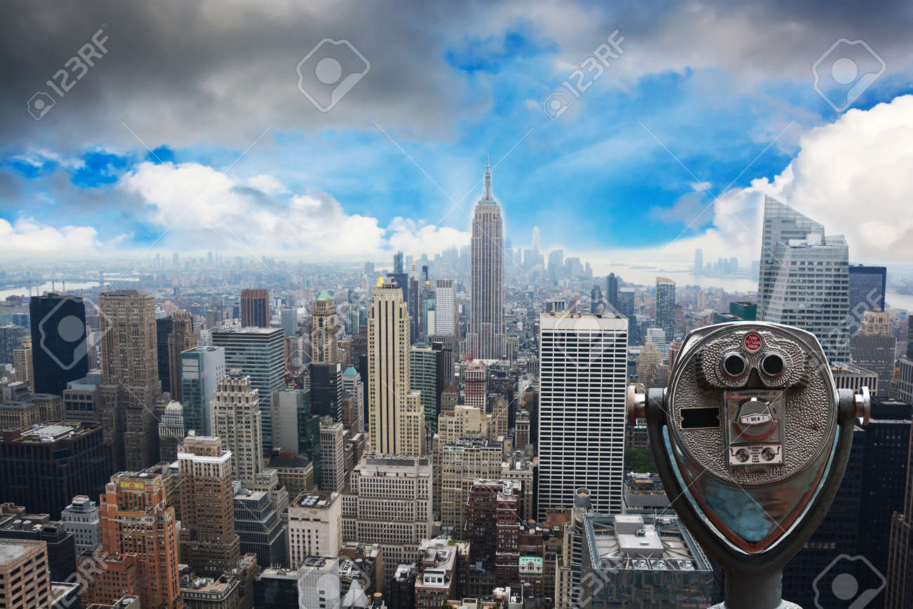 New York City Skyline – Midtown and Empire State Building, view from Rockefeller Center - 73593575 New York City Skyline – Midtown and Empire State Building, view from Rockefeller Center - 73593575