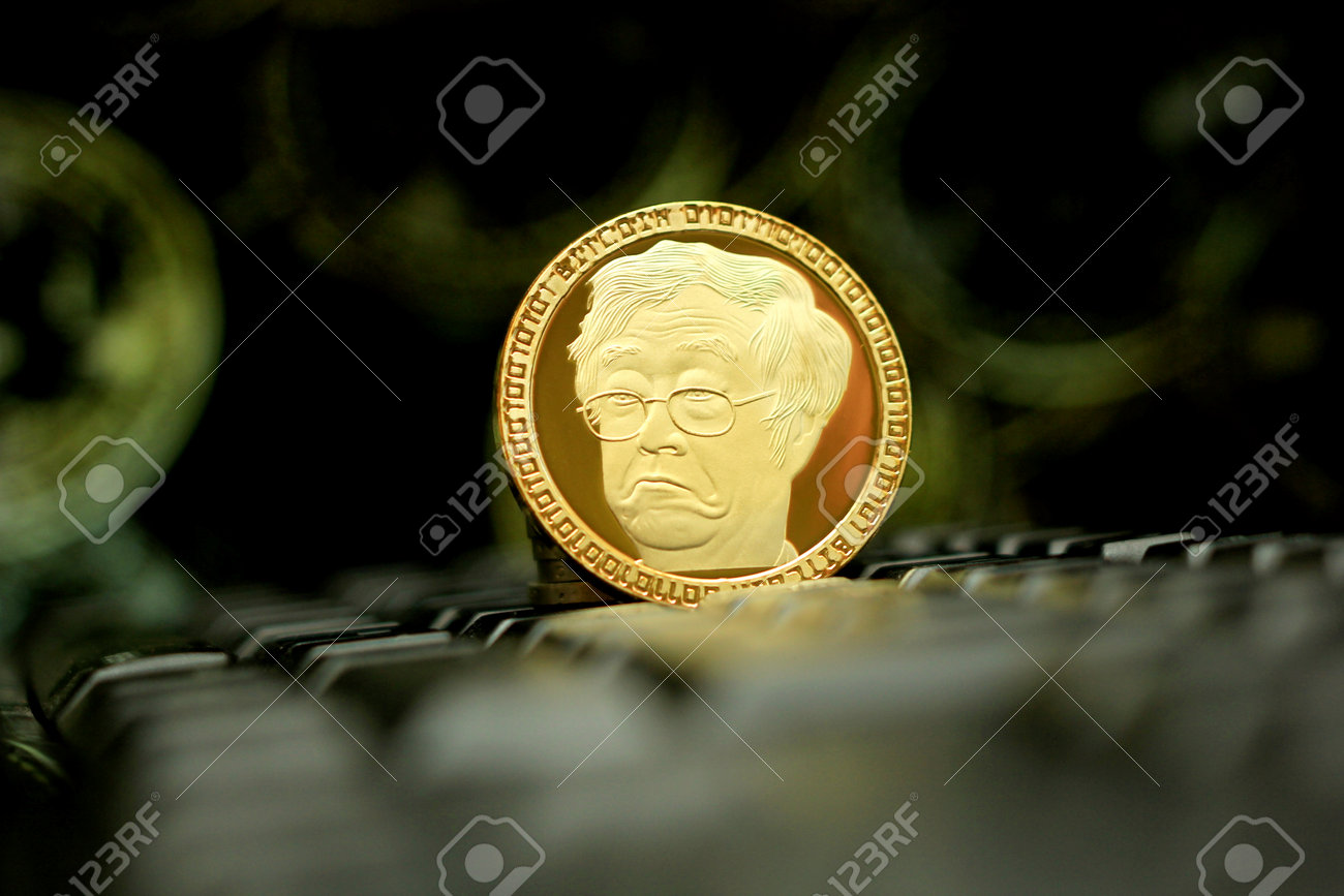 전세계 암호화폐 및 디지털 결제 시스템을 위한 비트코인 기념품 동전 암호화폐 황금 비트코인 동전 개념적 이미지 로열티 무료 사진,  그림, 이미지 그리고 스톡포토그래피. Image 162958760