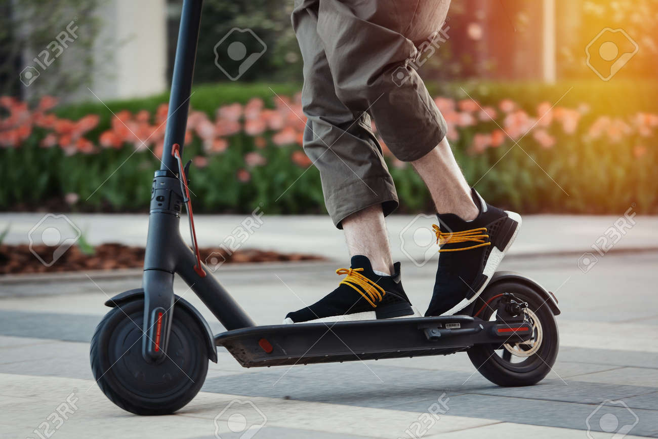 electric kick scooter