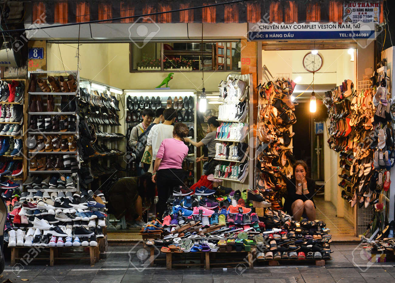 specialized factory outlet