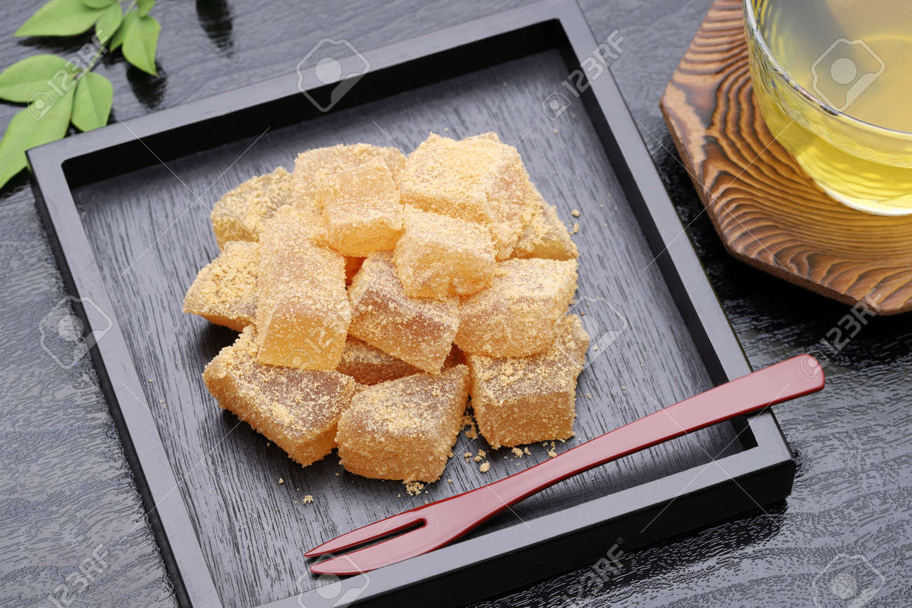 Japanese Confectionery, Warabi-mochi Sweets Stock Photo, Picture And Royalty Free Image. Image 128567005.