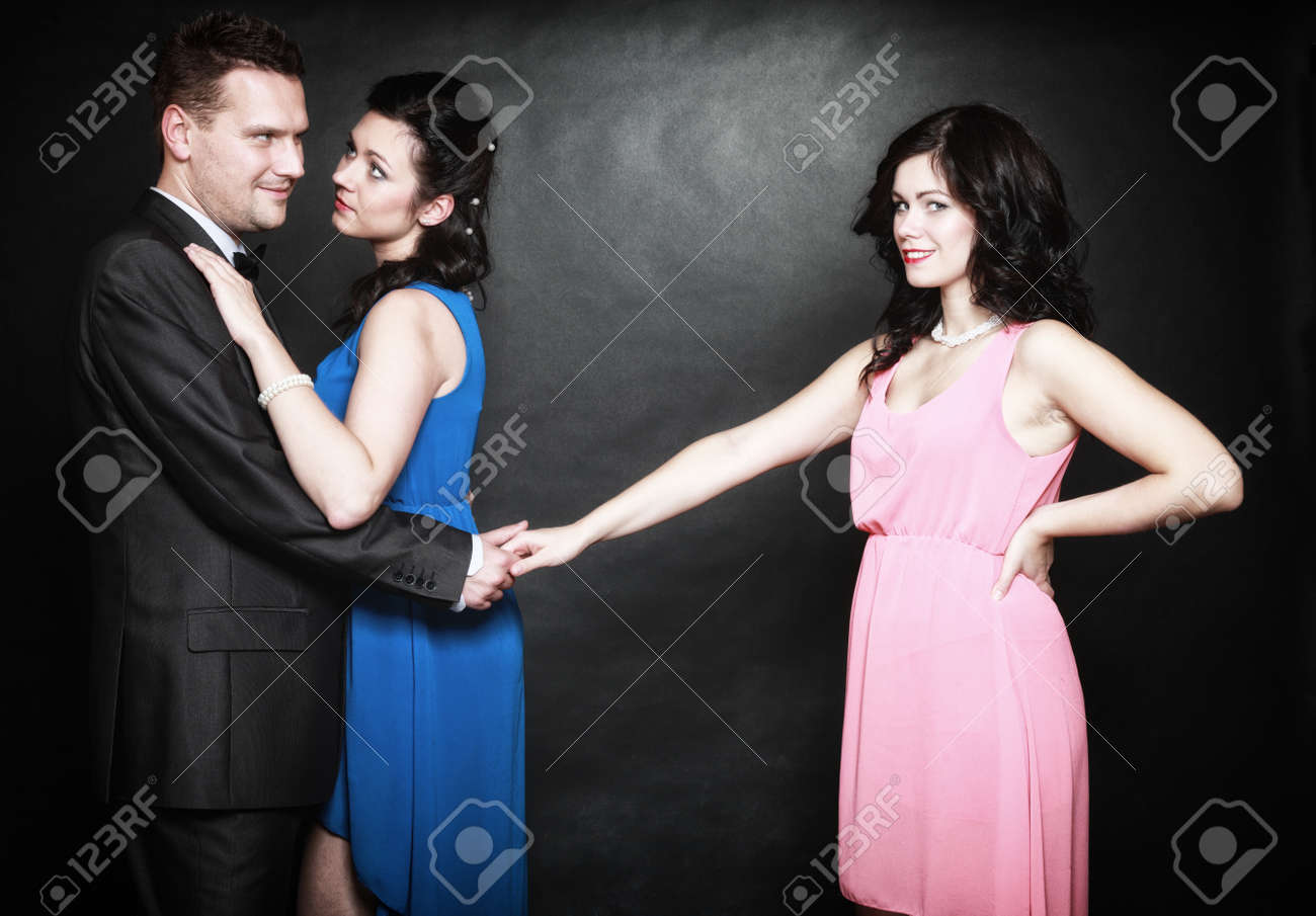 [PUNIQRANDLINE-(au-dating-names.txt) 56 Homme deux femmes amour [PUNIQRANDLINE-(au-dating-names.txt) 68