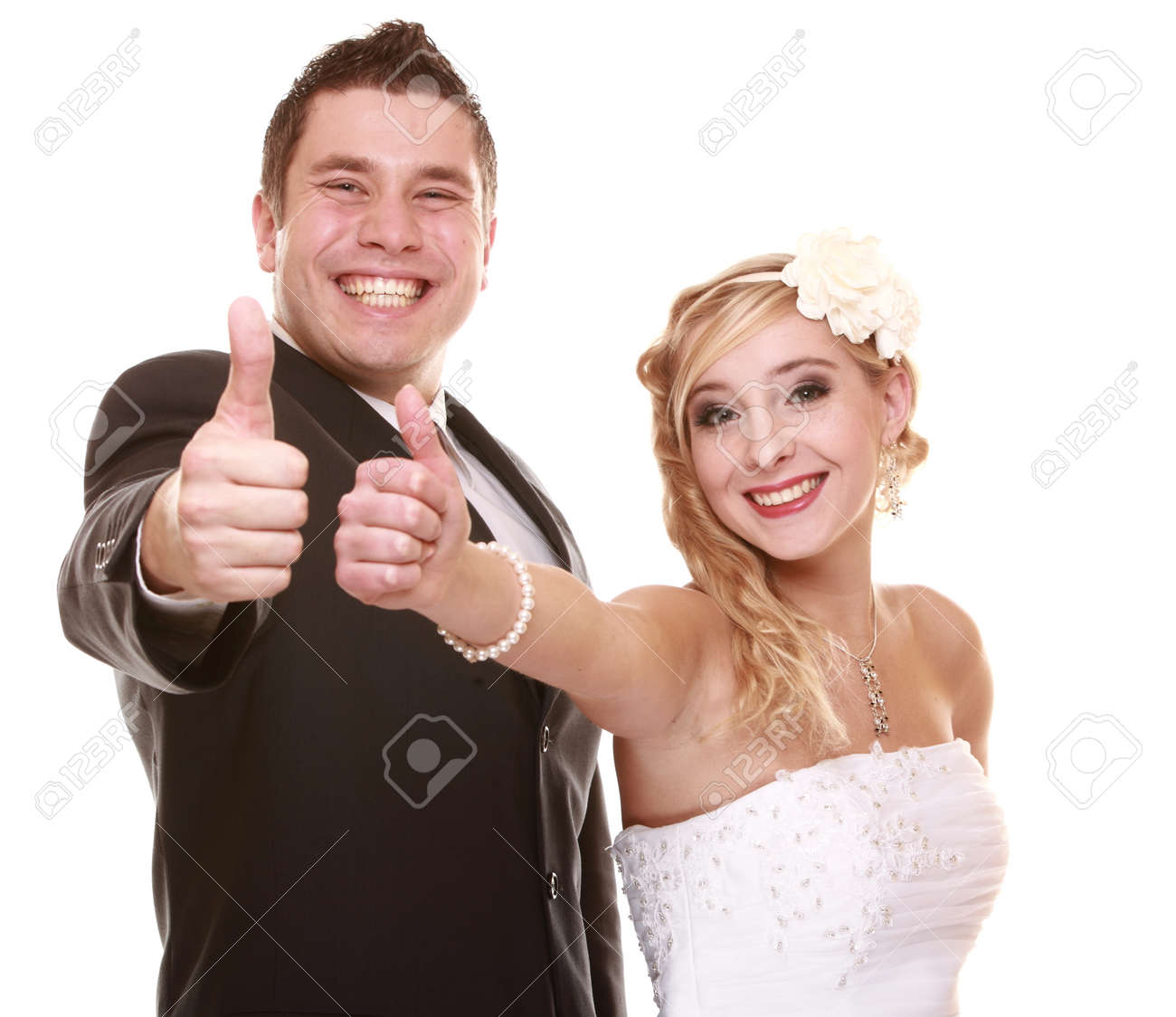wedding day thumbs Americas next top model boob slip